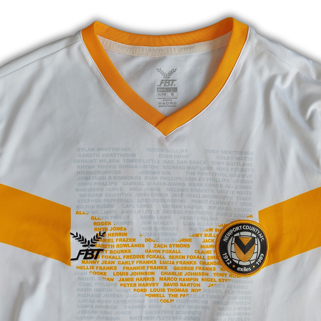 Newport County 2019/20 Third Shirt (Excellent) - Size M