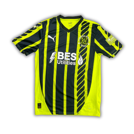 Fleetwood Town 2024/25 Third Shirt (Excellent) - Size M