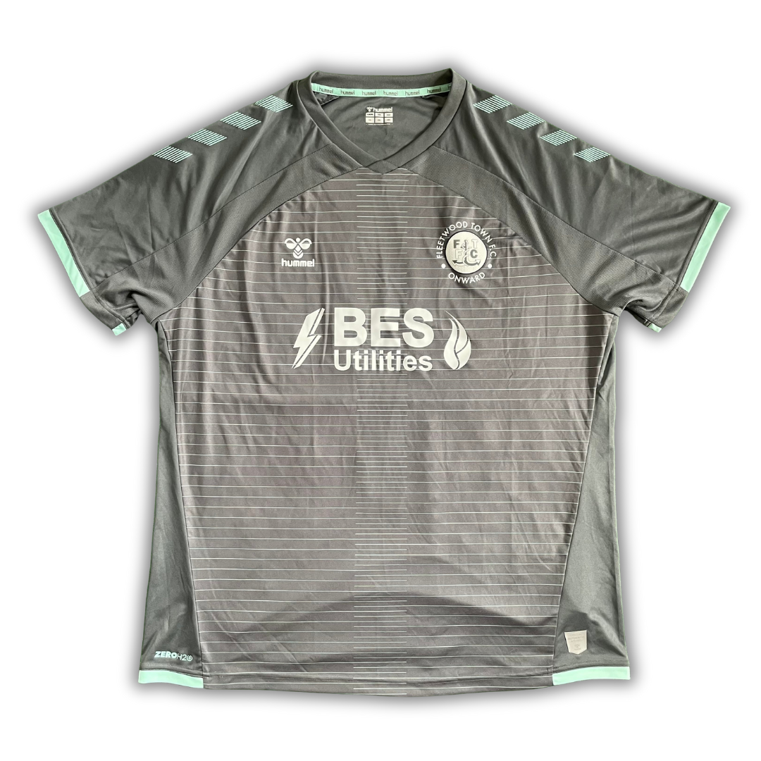 Fleetwood Town 2020/21 Away Shirt (Excellent) - Size 3XL