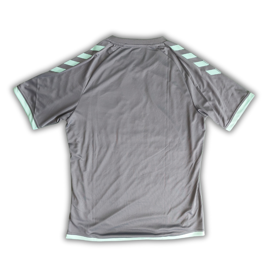 Fleetwood Town 2020/21 Away Shirt (Excellent) - Size M